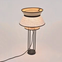 Market Set Lampe En Lin Lave Et Cannage H56cm Nude - Singapour 10 Market Set Lampe En Lin Lave Et Cannage H56cm Nude - Singapour -Sema Design Boutique 623126 FRN02 WEB